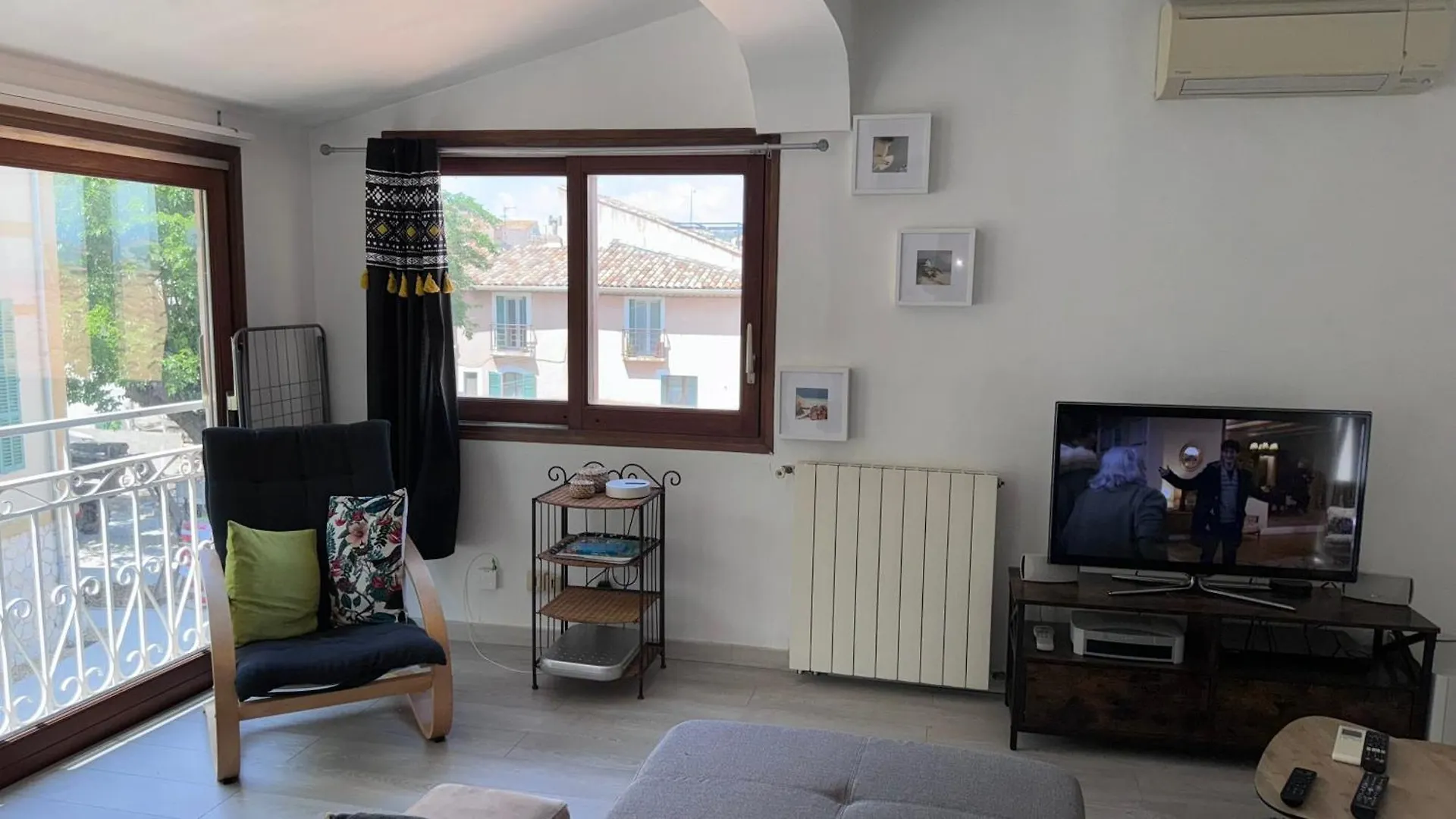 La Mouette Bleue Maison De Ville Individuelle Et Climatisee Martigues Holiday home