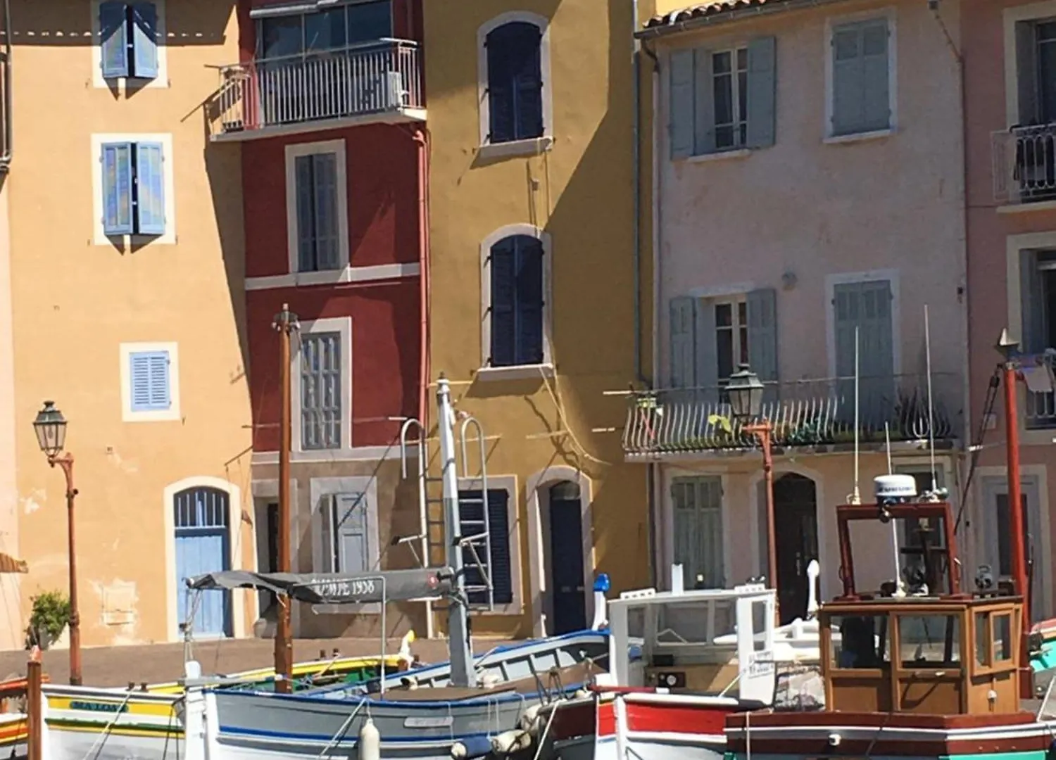 La Mouette Bleue Maison De Ville Individuelle Et Climatisee Martigues